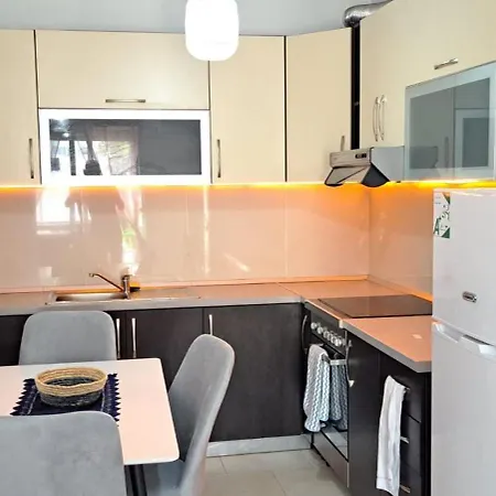 200 M From The Sea Apartman Durrës